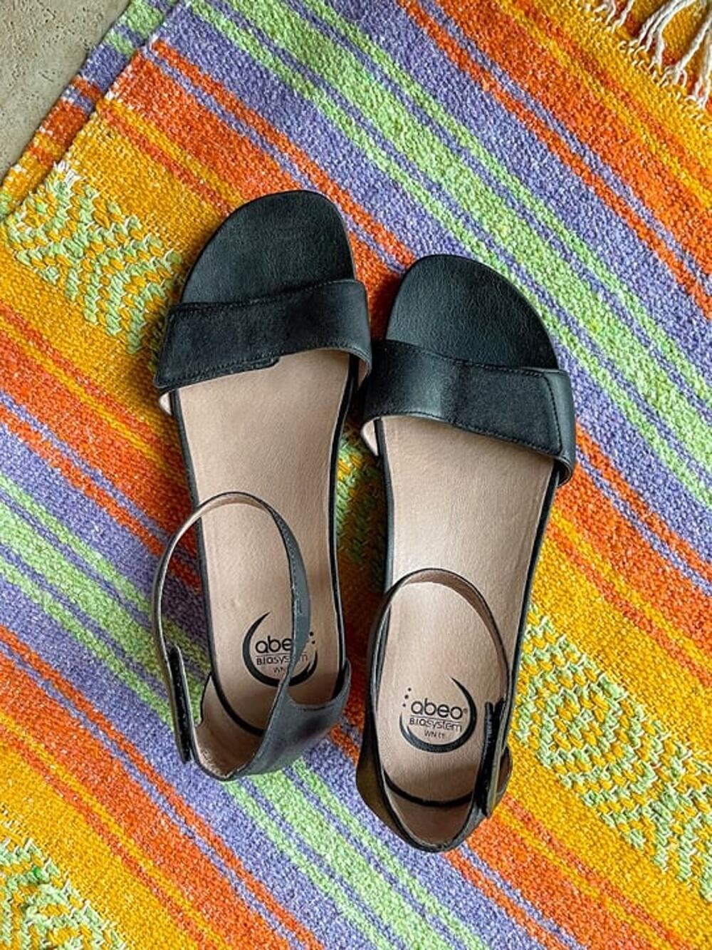Abeo Inez Wedge Sandals - Black - Women's 11 Good Condition